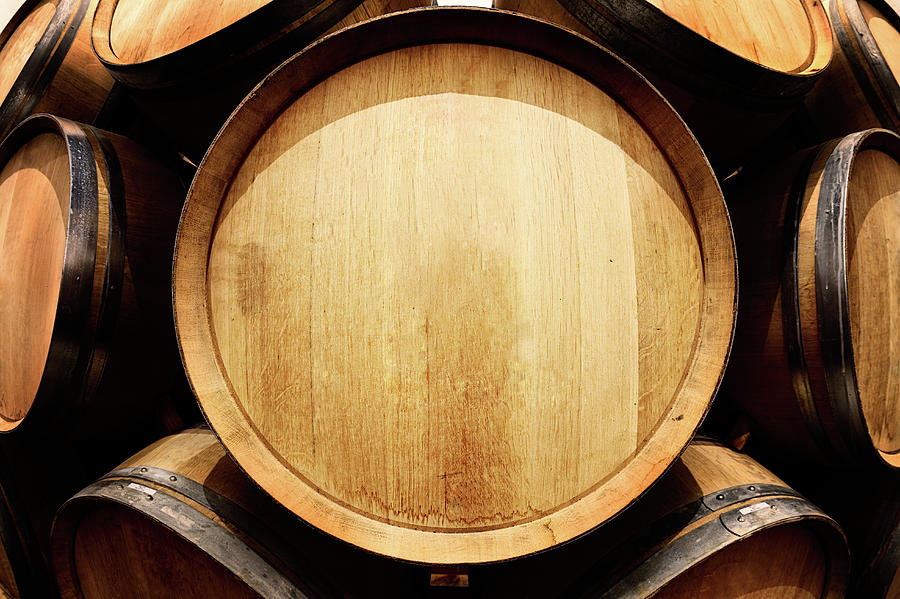 Roux sweet Captain brie Inox, plastic sau lemn? Afla care este cel mai bun material pentru un butoi  de vin | www.NextBlogs.info